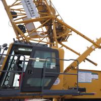 Yellow Second Hand Crawler Cranes 254t In Marine Engineering And Complete The Project Well