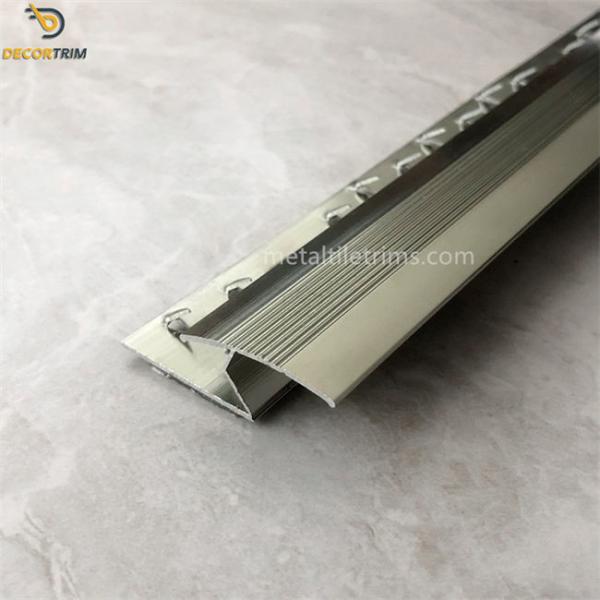 Titanium Carpet Accessories Carpet Transition Strip With Gripper Punching