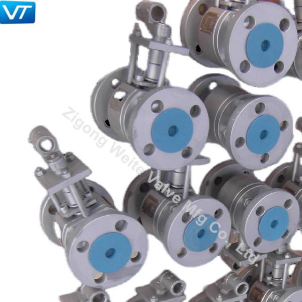 A válvula de bola de alta pressão HPHT do API 607 intoxica a válvula de bola líquida do vapor