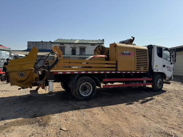 Putzmeister Concrete Truck Mounted Boom Pump 2500rpm 180kw
