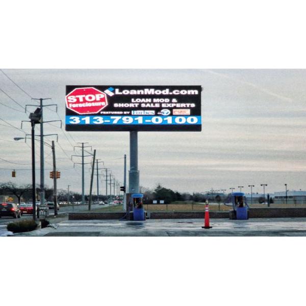 Modular Design LED Advertising Screen 5000nits Adjustable Brightness P4