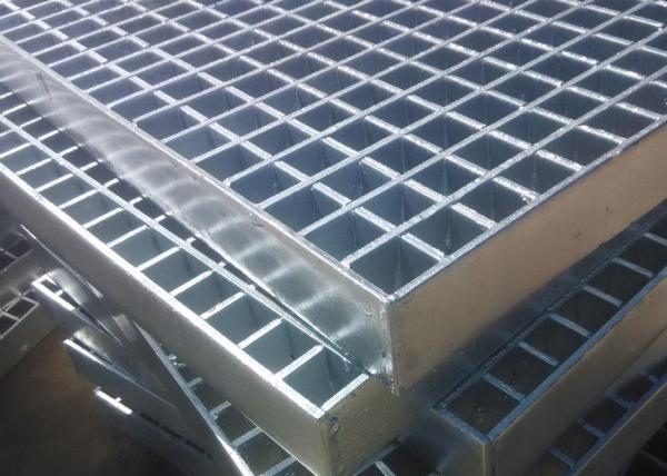 70mm x 6mm Industrial Floor Grates Galvanized Steel Grating Platform Cross Bar 8mm x 8mm