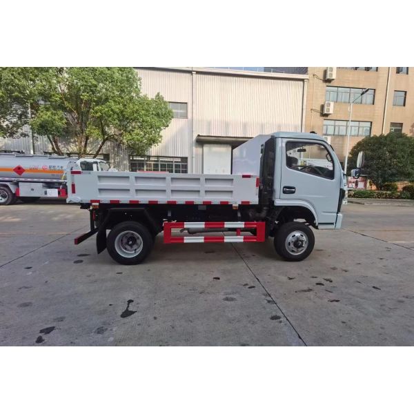Dongfeng 4WD 5ton Small Dumper Tipper Truck For Engineering Projects