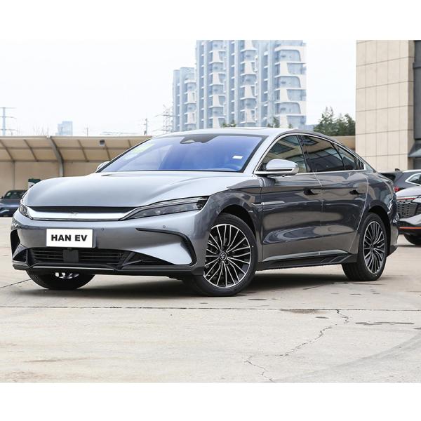 Compact New Energy Electric EV Cars Luxurious And Sleek Design