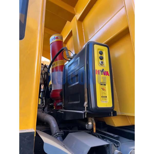 81 Tons XCMG XDR90TA Used Dump Truck Three Axle Rigid For Mining Transport