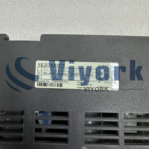 Emerson SKB3400075 SERVO DRIVE utilisé
