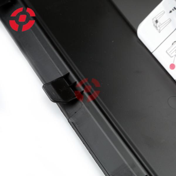 Le produit est fabriqué à partir d'une base de matériaux d'origine végétale, à partir d'une base de matériaux de construction.