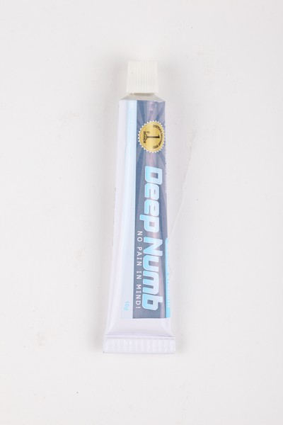 Не немеет кожу быстро не для того чтобы замучить постоянную наркотизацию аксессуаров макияжа