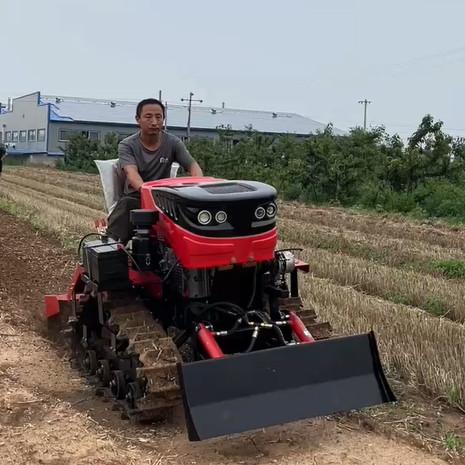 Compact Crawler Tractor 25Hp 35Hp Small Lawn Mower Tractor Farm Equipment