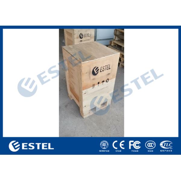 Интегрированные гальванизированные стальные на открытом воздухе подносы оборудования стены 4 двойника шкафа телекоммуникаций