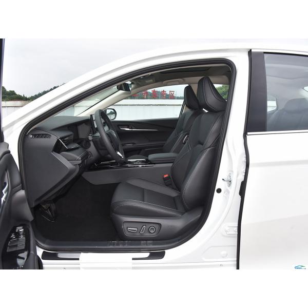 Aluminium Alloy Roof Rack and Fabric Seats 2024 Toyota Camry Ride-On Car for Passenger