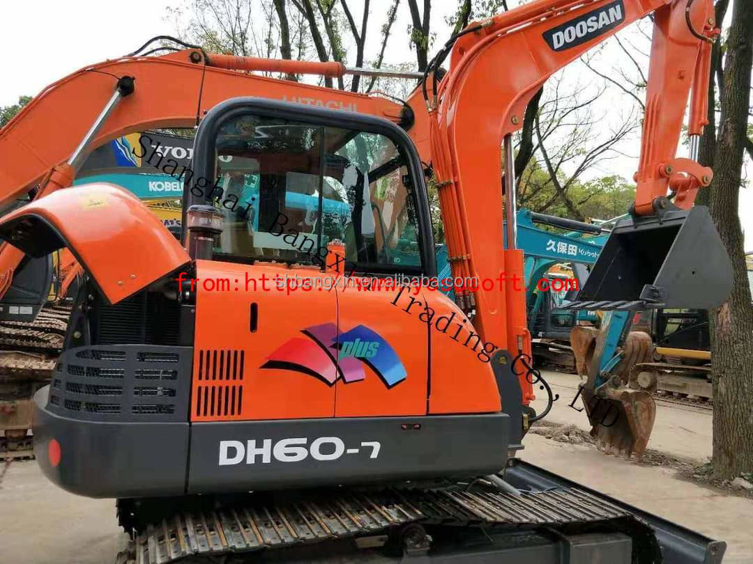 700 Working Hours Used Doosan DH60-7 Crawler Excavator with 1 and After Sales Support