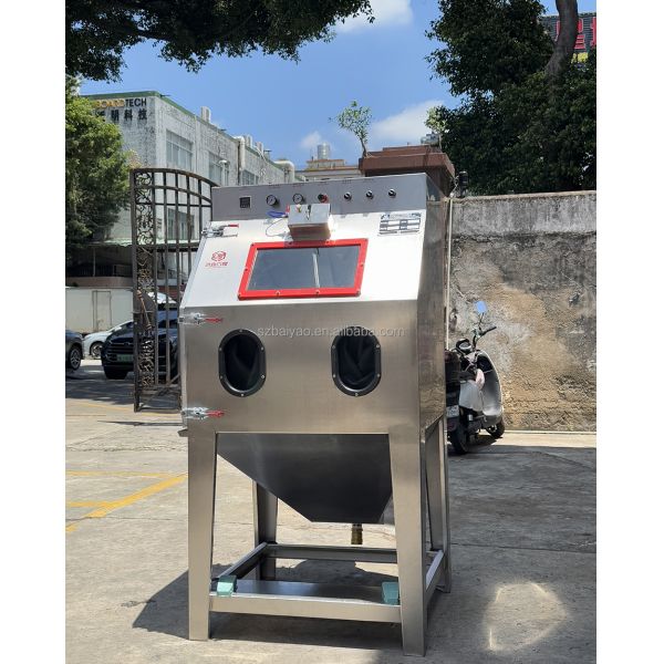 Wet Blasting Cabinet with Water Heating System