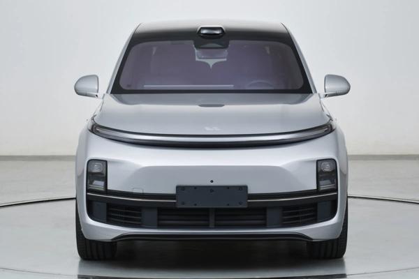 5 Door 6 Seater L8 Lixiang Electric Car With Extended Range Power