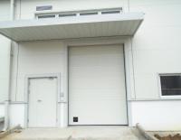 Porta de garagem seccional isolada de alumínio com painel de 80 mm plano ou contorno