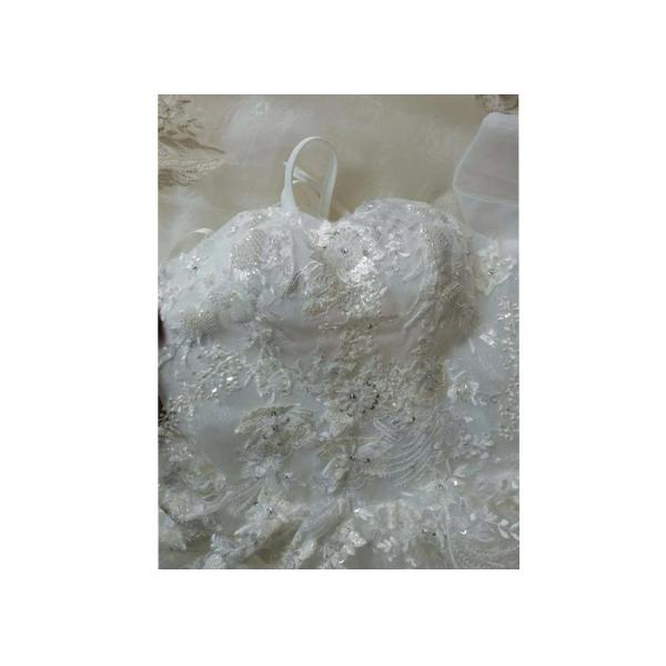 Luxury Long Tail Bridal Gown Lace Sweetheart Breast Wedding Dress