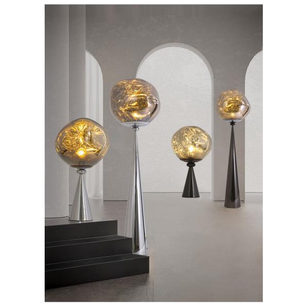 Современная роскошная лампа пола лавы металла для комнаты прожития исследования спальни софы