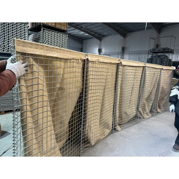 Strong Defensive Barrier designed for flood control military defence and hotel protection with durable materials and corrosion resistant finishes