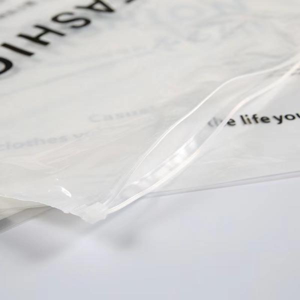 1-12 Colors Printing Matte Plastic Bags for Customized and Eco Friendly Clothing Packaging