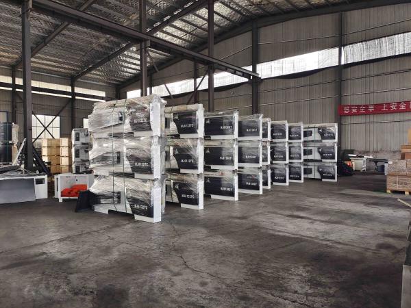 Wooden board saw cutting with sliding table length 2800mm on sale