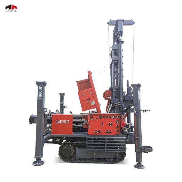 CWD200T Crawler Mounted Water Well Drill Rig 2000m Depth 5500Nm Torque