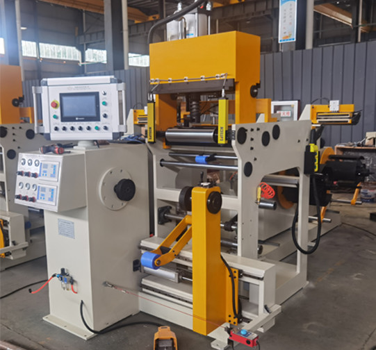 Машина для сварки листового нажатия под холодным давлением