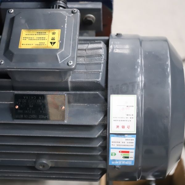 Auto Rectangular Table Hydraulic Surface Grinding Machine 1440rpm 1000x320mm M7132