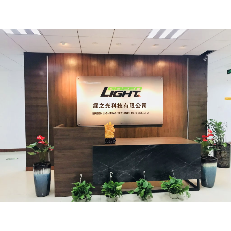Rechargeable LED Mining Lamps with OLED Display 25000lux Brightness and RFID Tagging Capability for Mining Illumination