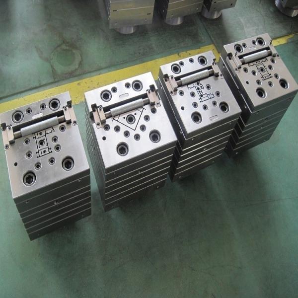 Durable PVC Profile Part Extrusion for Window and Door Mould Silver Profile Windows