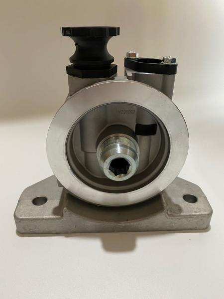 Komatsu Diesel Engine 600-319-5610 Fuel Water Filter Head With Pump