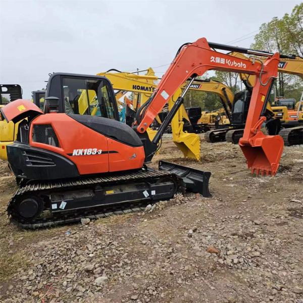 Compact Used Excavator Equipment Kx183 Flexible 8 Ton Mini Excavator