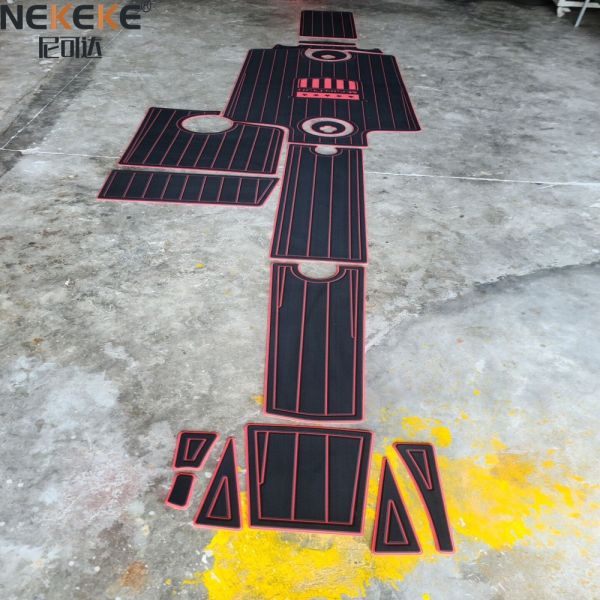 6mm Thickness 3000H UV Resistant Self Adhesive Marine EVA Flooring Boat Deck Mat for 2011 MasterCraft X25