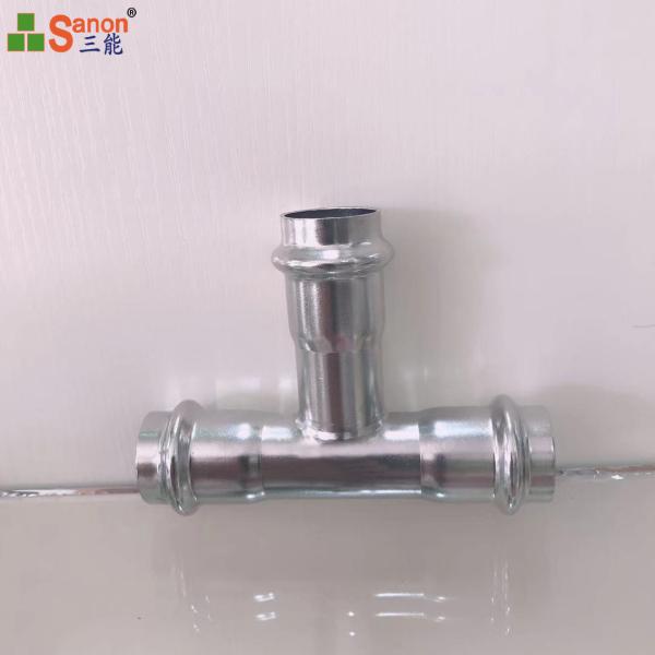 O tipo cotovelos de aço inoxidável de moldação de T das curvaturas do revestimento conduz o conector