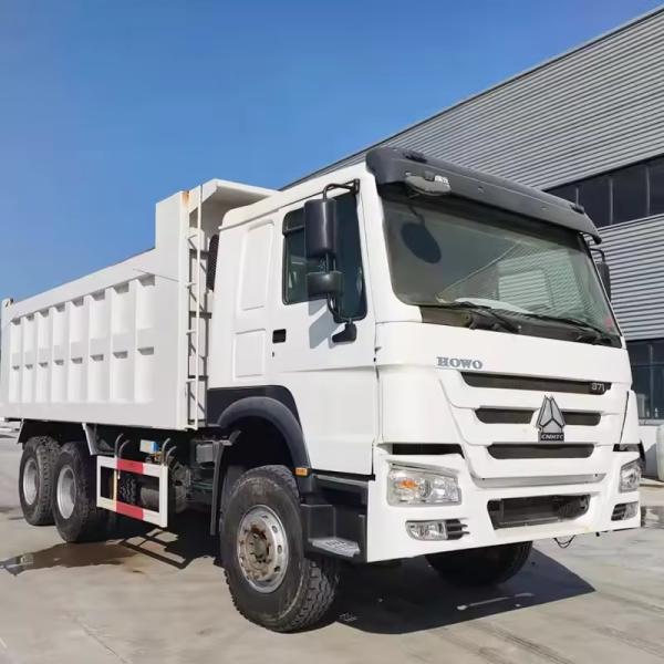 HW06 Cab Used Tipper Trucks with Sinotruk Transmission and 6 Cylinders