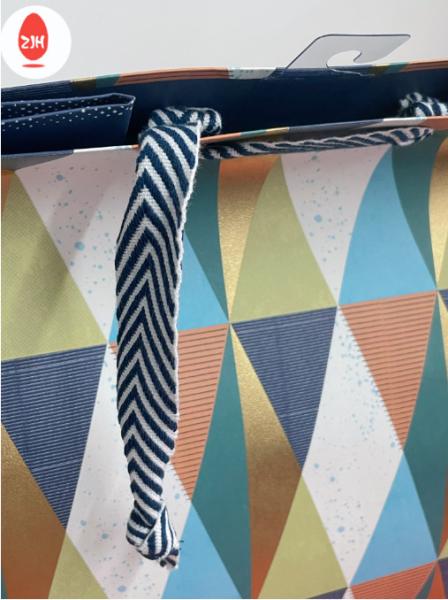 Boutique Bow Gift Packing Bags Candy Luxury Paper Bag Die Cut Handle