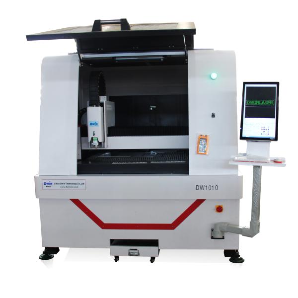 Closed Type CNC 1kw Fiber Laser Cutter With Cover 1300x900mm