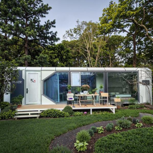 8.5m Maison préfabriquée Salle mobile Maison minuscule Capsule Salle de repos Taille personnalisée