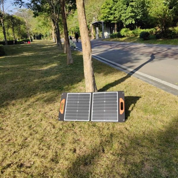 2.2kg Customized Request Solar Power Station 60W Mini Home Camping Collapsible Panel