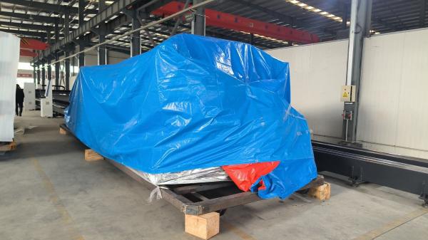 Máquina de corte por láser de fibra H de acero al carbono/acero inoxidable/aluminio/cobre con enfriadores Hanli