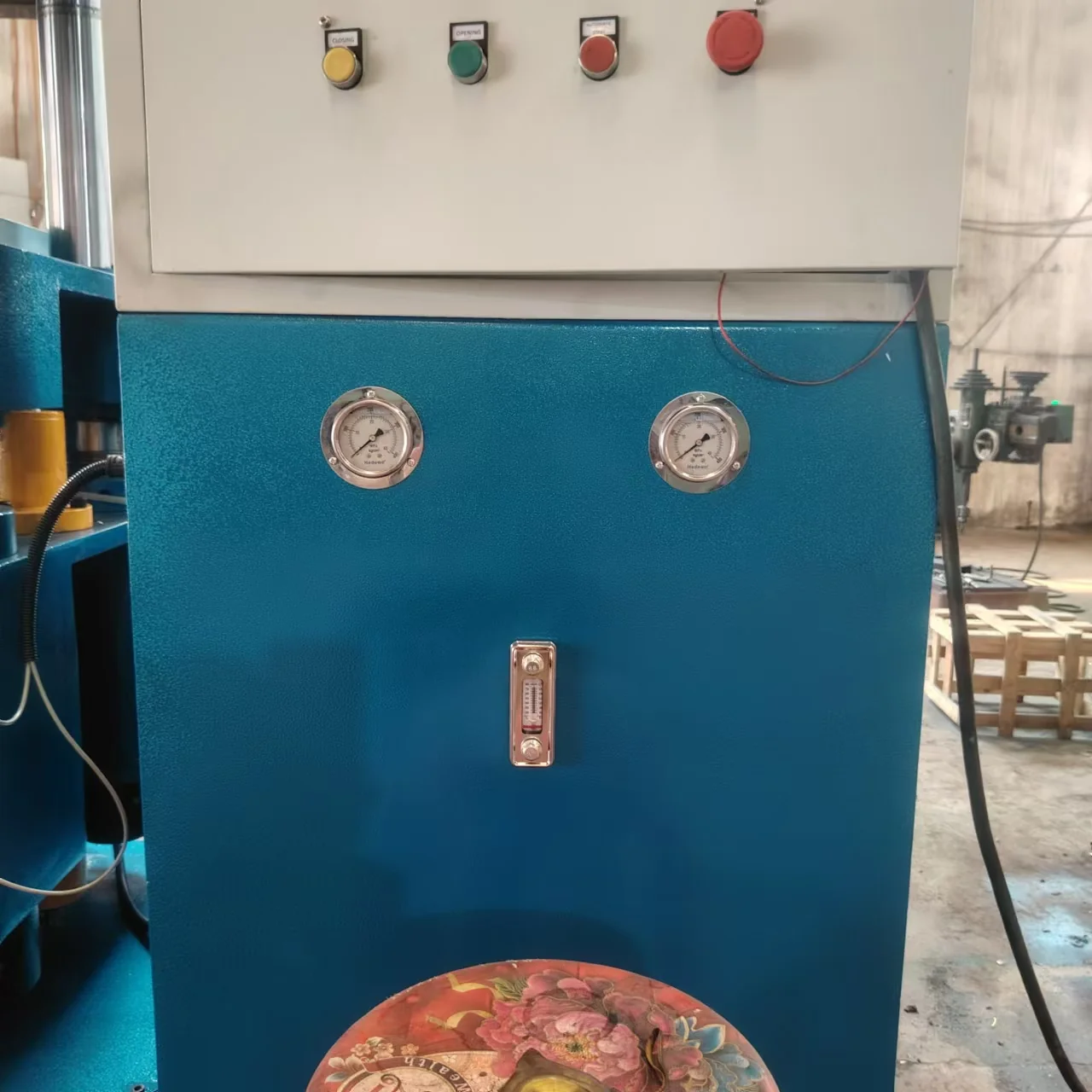 320T Frame Vulcanizing Machine - 600mm Left And Right, 1700mm Front And Back Manual Push-pull Mold Hot Pressing Forming Machine