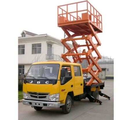 ascenseur des ciseaux 300kg monté par camion électrique mobile de 12m avec la plate-forme d'extension pour l'atelier