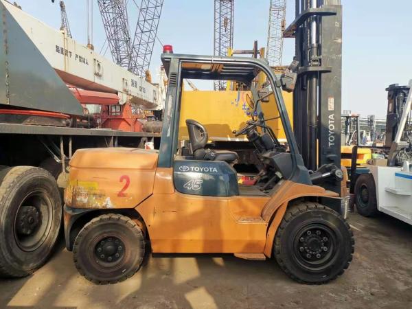 5t Toyota 7FD50 Used Diesel Forklift With Round Holding Clip