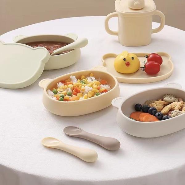Suction Bowl Silicone Feeding Set Divided Suction Plate Cup Toddler Utensils Spoon