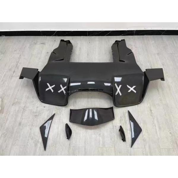 Vende como pasteles calientes para McLaren MP4-12C 625C 650S Kit de cuerpo de fibra de carbono mejorado 675LT estilo falda lateral difusor trasero