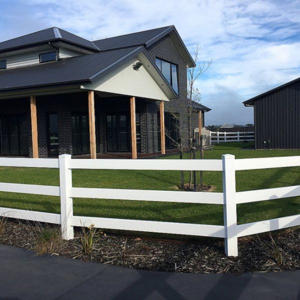UV resistance Pvc Cross Pvc Ranch Rail Fence  4ft 5ft High