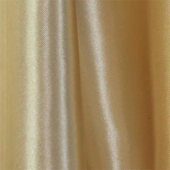 сатинировка ткани 87gsm золота 50dx75d шифоновая поли для блузок и платьев