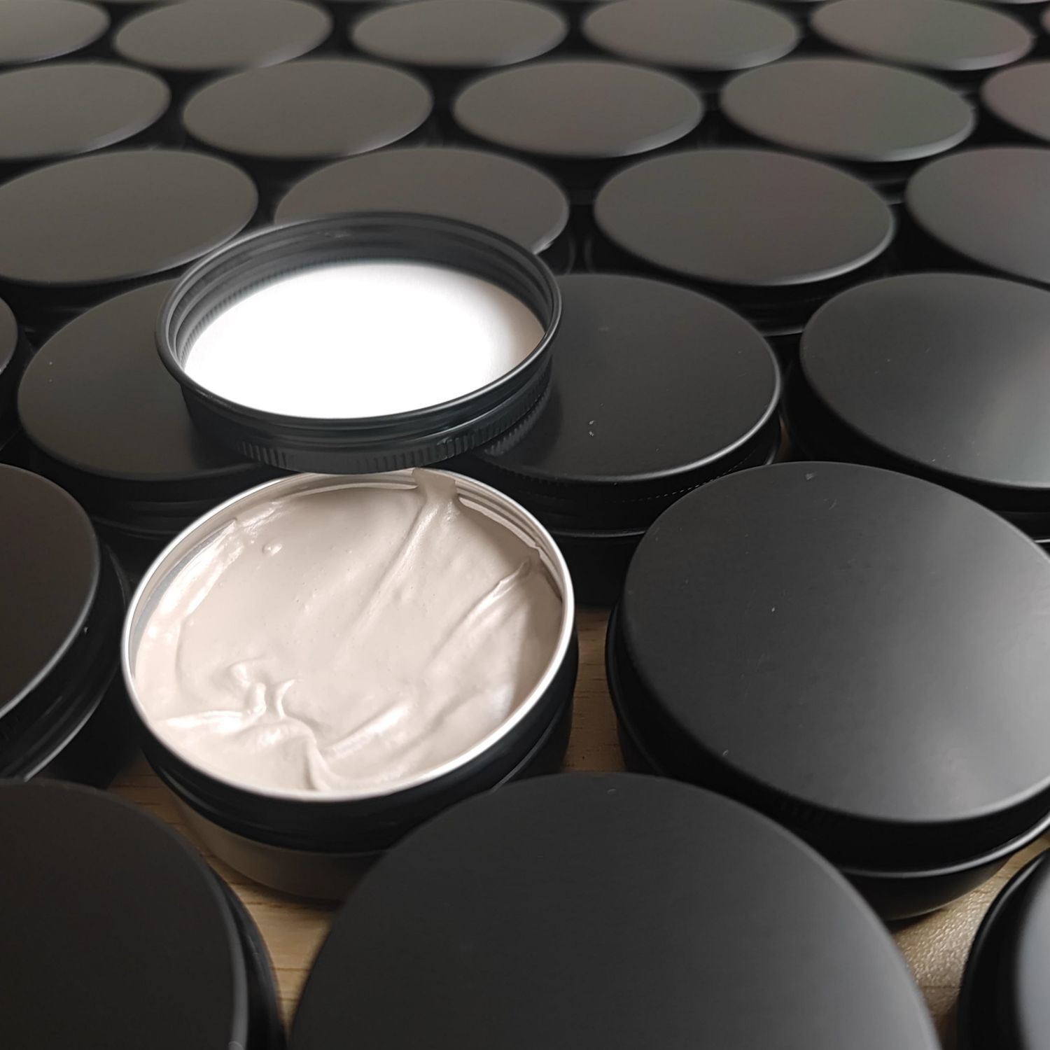 Xinrui Synthetic Diamond Lapping Paste Customized High Concentration for Fast Polishing
