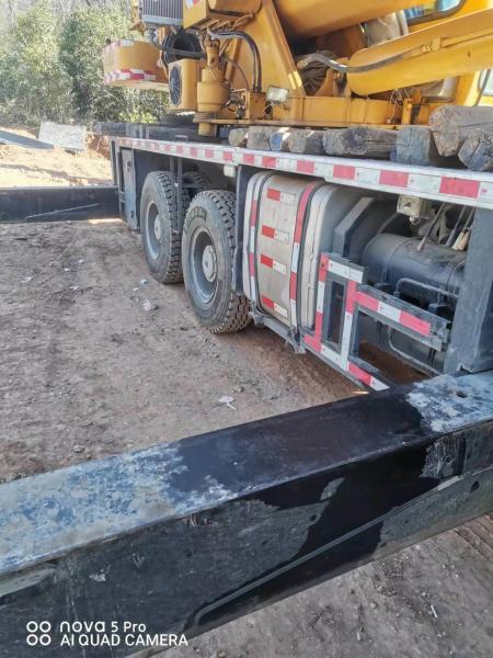 Cane de camion d'occasion de 35 tonnes de haute qualité et 4 numéros de puits à Guangzho