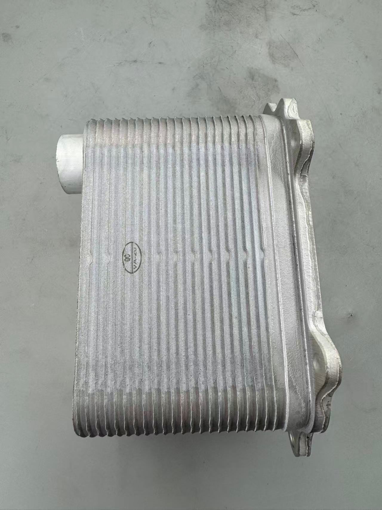 High-quality Oil Cooler 07C 117 037 K for A8/S8