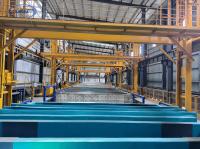 Línea de tratamiento anodizante de 500T/M para componentes grandes y complejos